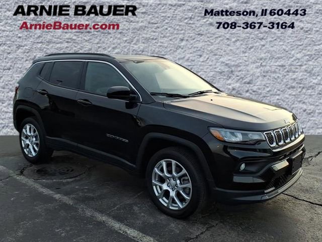 Used 2024 Jeep Compass Latitude w/ Sun and Sound Group