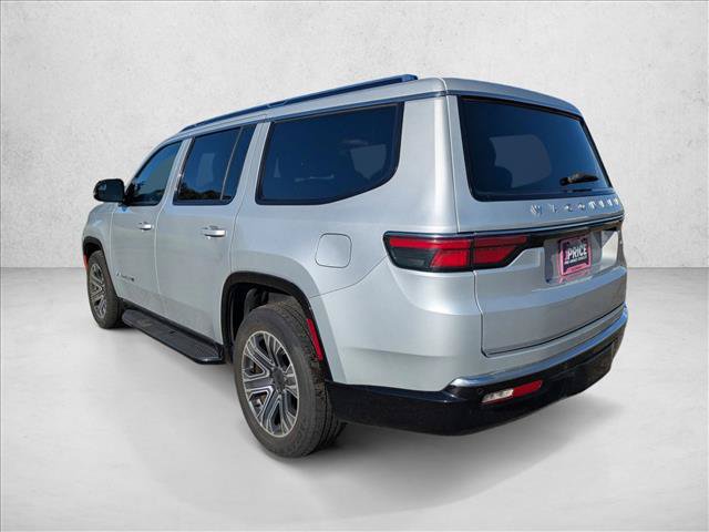 Used 2024 Jeep Wagoneer Series II w/ Flexible Seating Group AWD/4WD image 7