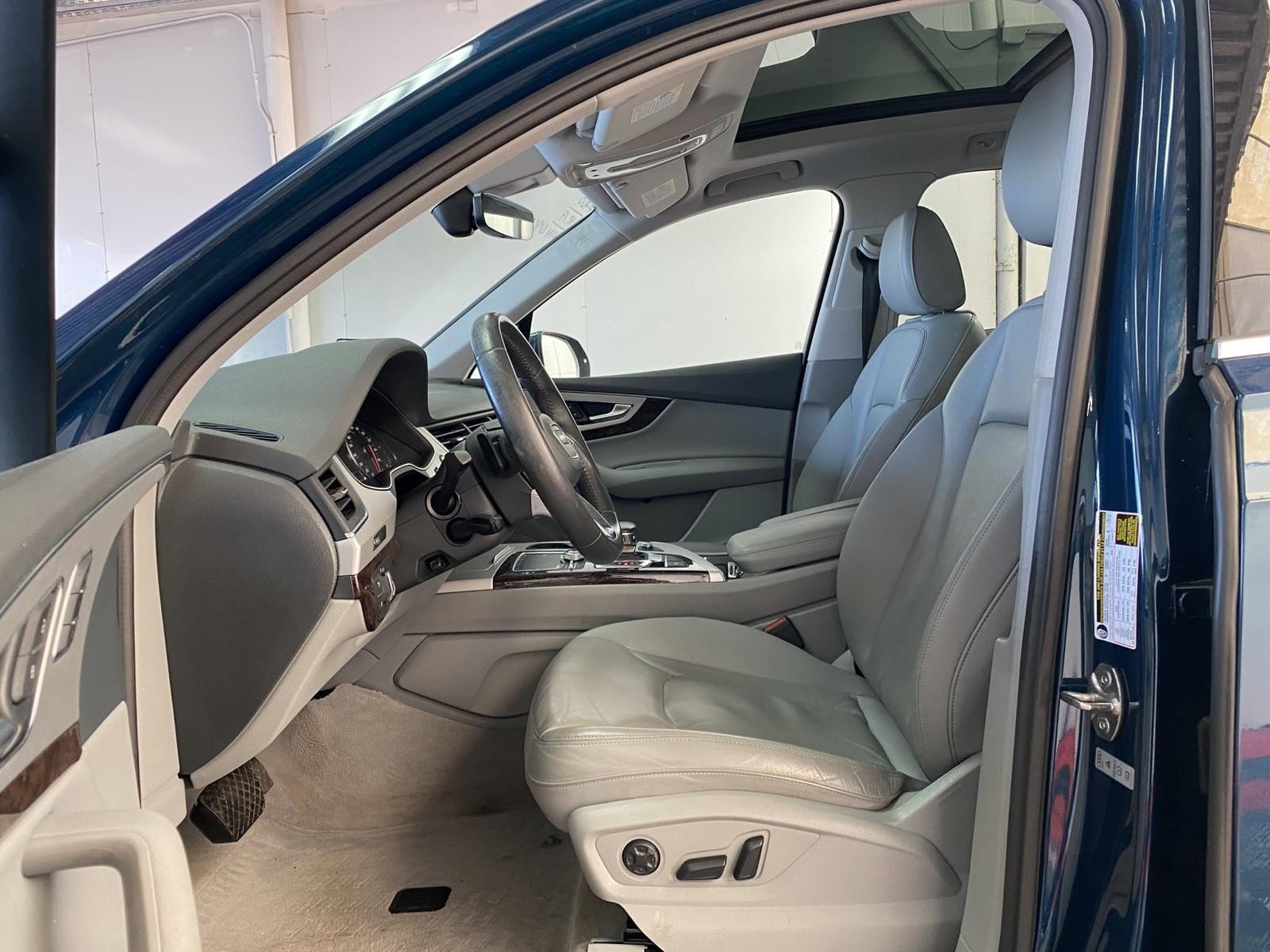 Used 2019 Audi Q7 2.0T Premium w/ Convenience Package image 23