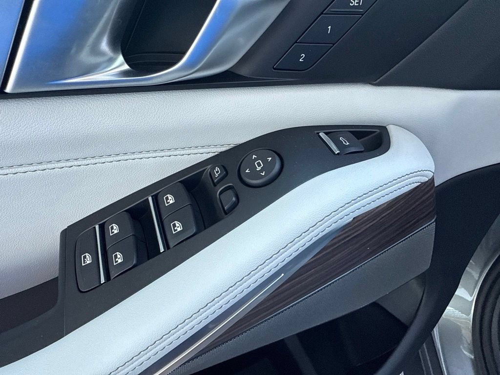 New 2026 BMW X5 sDrive40i w/ Premium Package RWD image 8