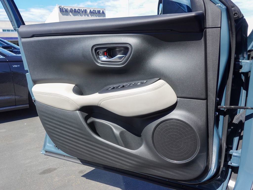 Used 2023 Honda HR-V LX image 22