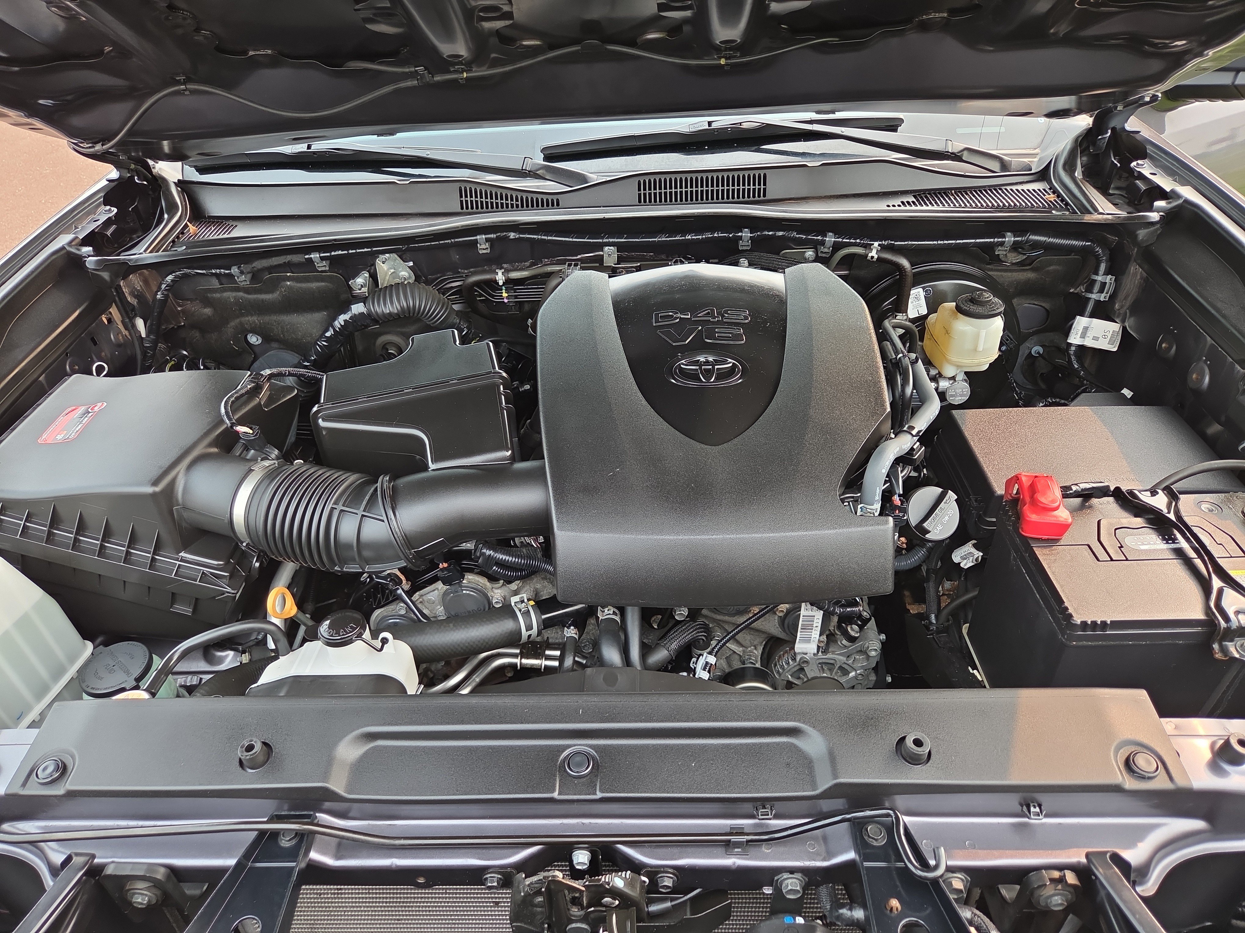 Certified 2020 Toyota Tacoma SR w/ SX Package AWD/4WD image 30