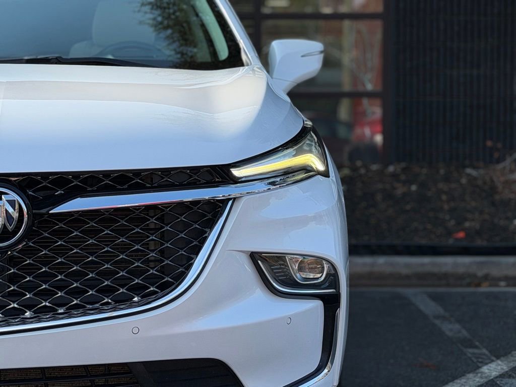 Used 2023 Buick Enclave Avenir w/ Trailering Package, 5000 lbs. image 5