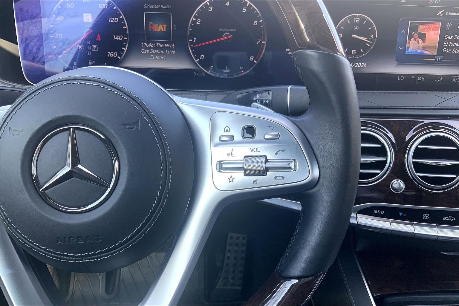 Used 2018 Mercedes-Benz S 560 4MATIC Sedan image 24