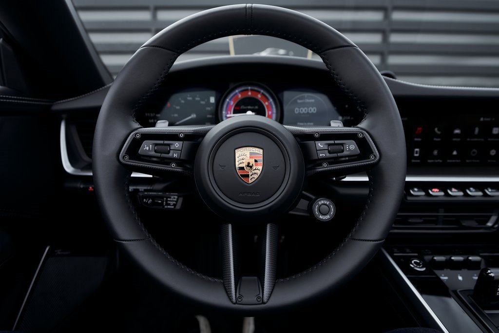 Used 2025 Porsche 911 Turbo S w/ 911 Turbo Sportdesign Package image 40