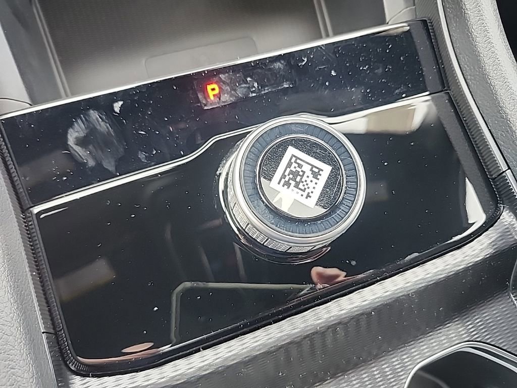 New 2025 Jeep Grand Cherokee Laredo w/ Luxury Tech Group I image 32