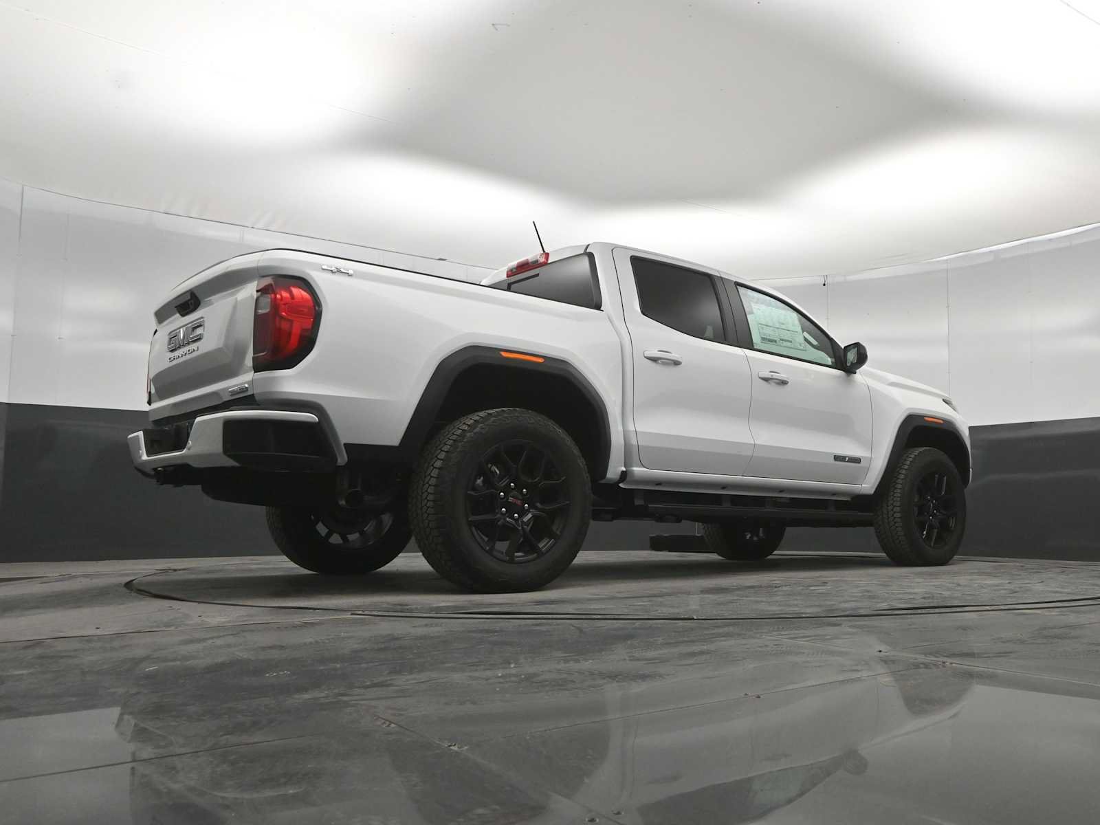 New 2026 GMC Canyon Elevation w/ Convenience Package AWD/4WD image 37