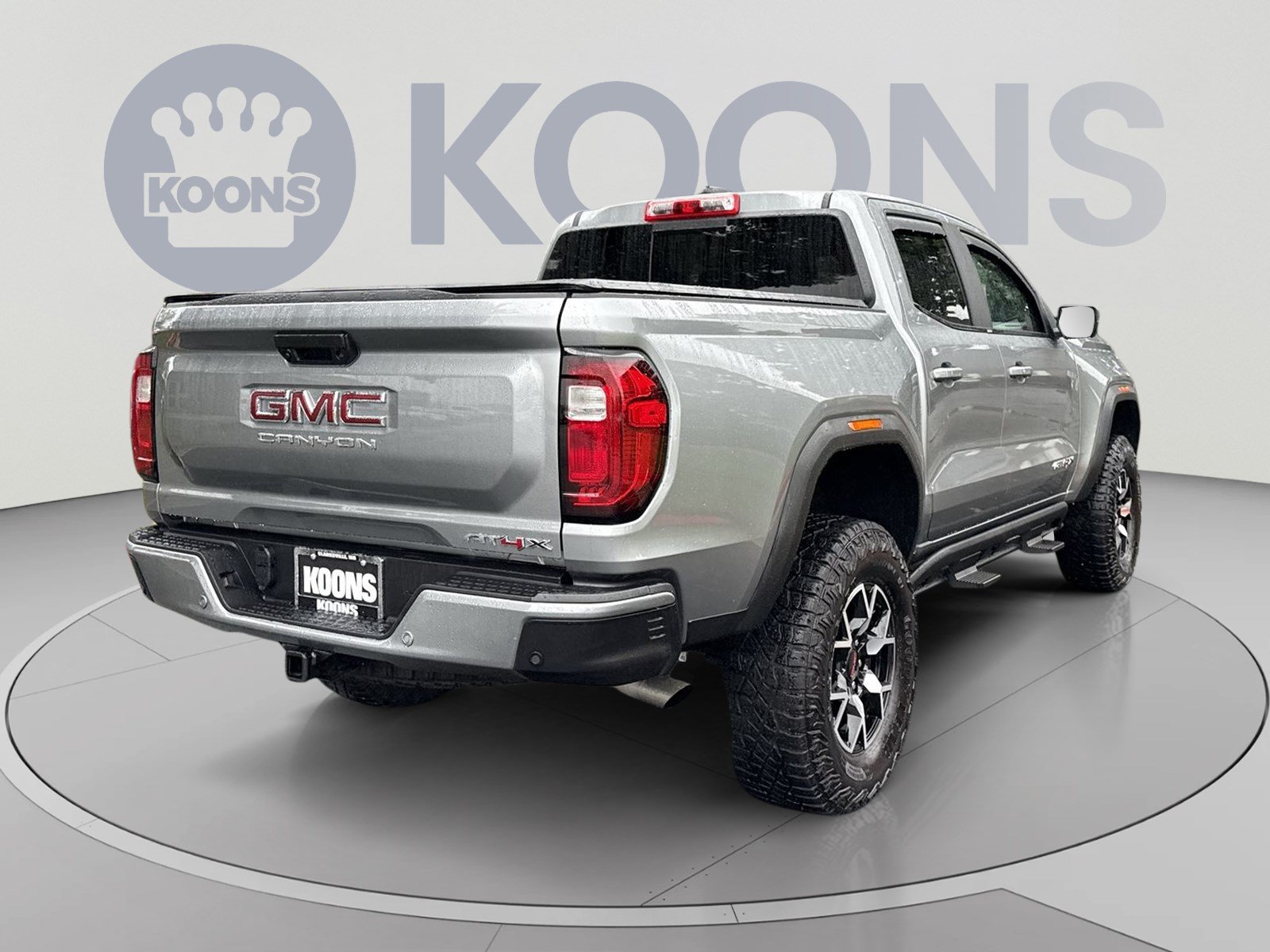 Used 2024 GMC Canyon AT4X AWD/4WD image 7