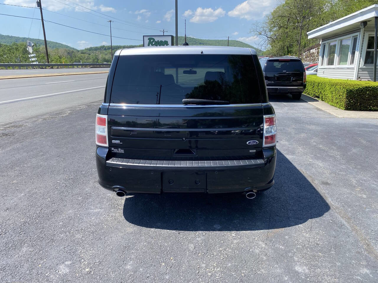 Used 2014 Ford Flex SEL w/ Equipment Group 202A AWD/4WD image 8