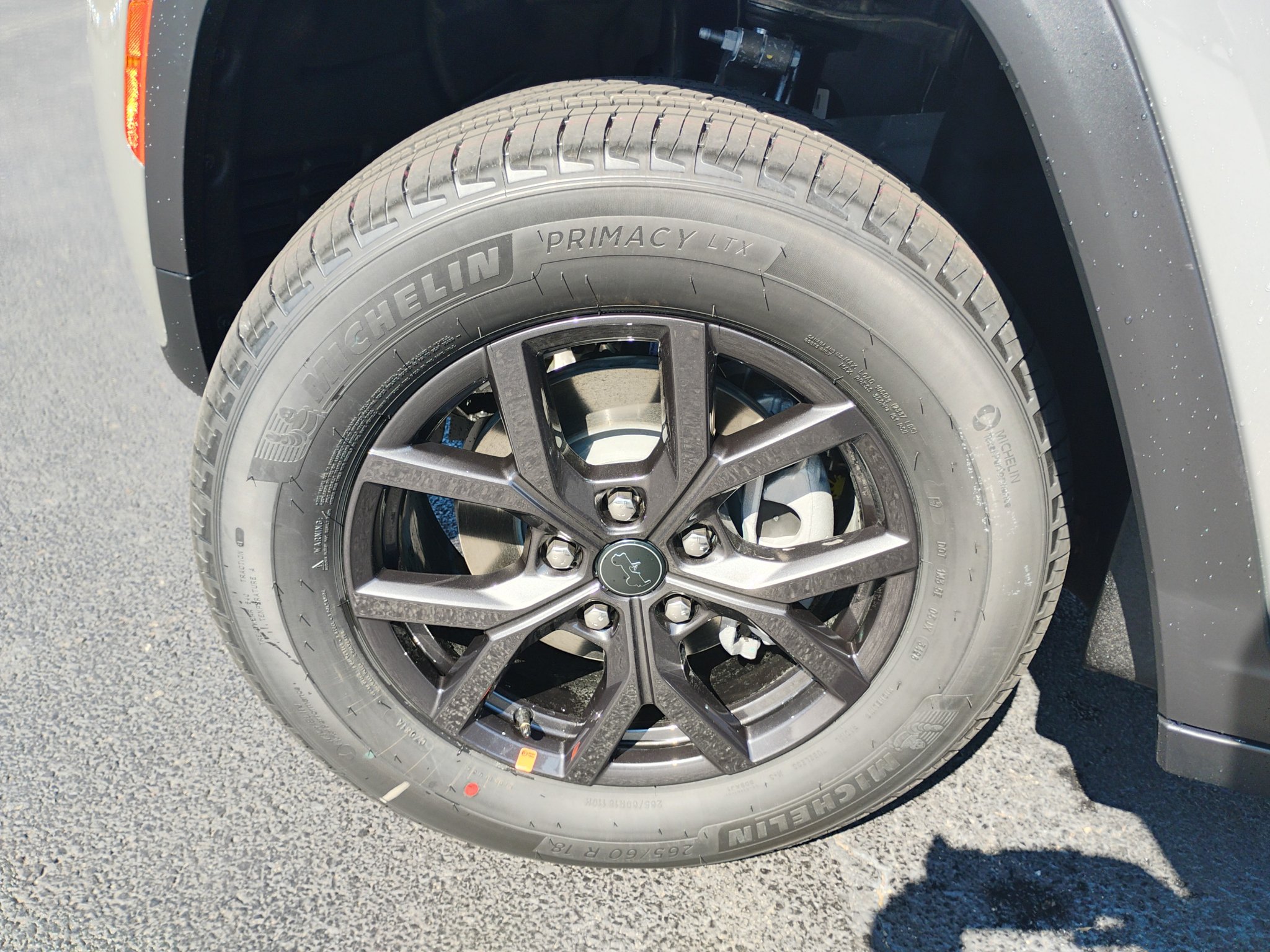 New 2027 Jeep Grand Cherokee Altitude AWD/4WD image 9