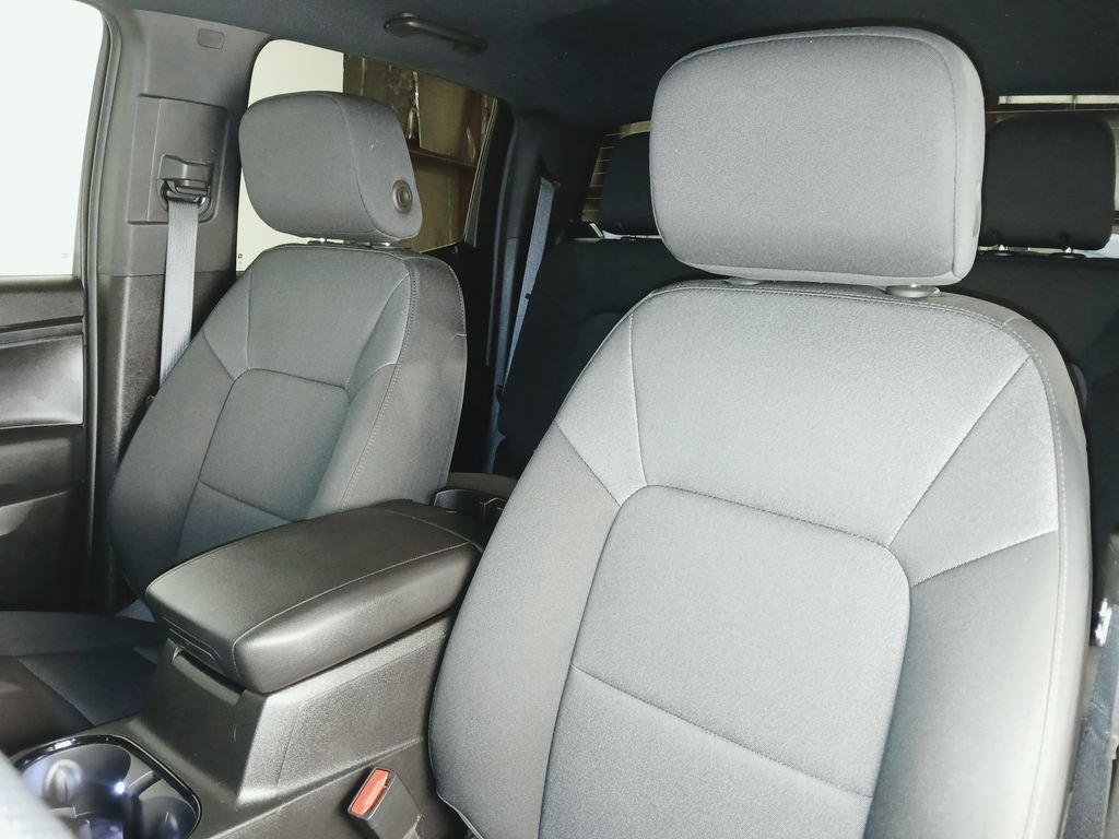 Used 2024 Chevrolet Colorado Trail Boss w/ Technology Package AWD/4WD image 10