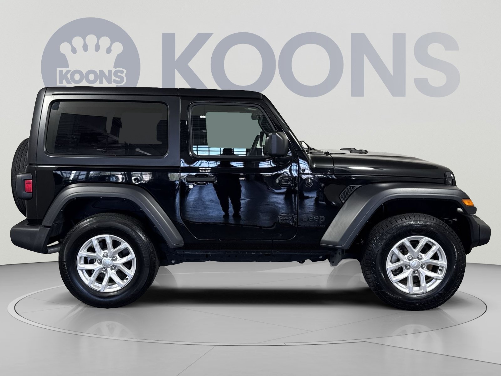 Used 2023 Jeep Wrangler Sport AWD/4WD image 8