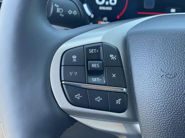 Certified 2025 Ford Explorer Active w/ Active Comfort Package image 7