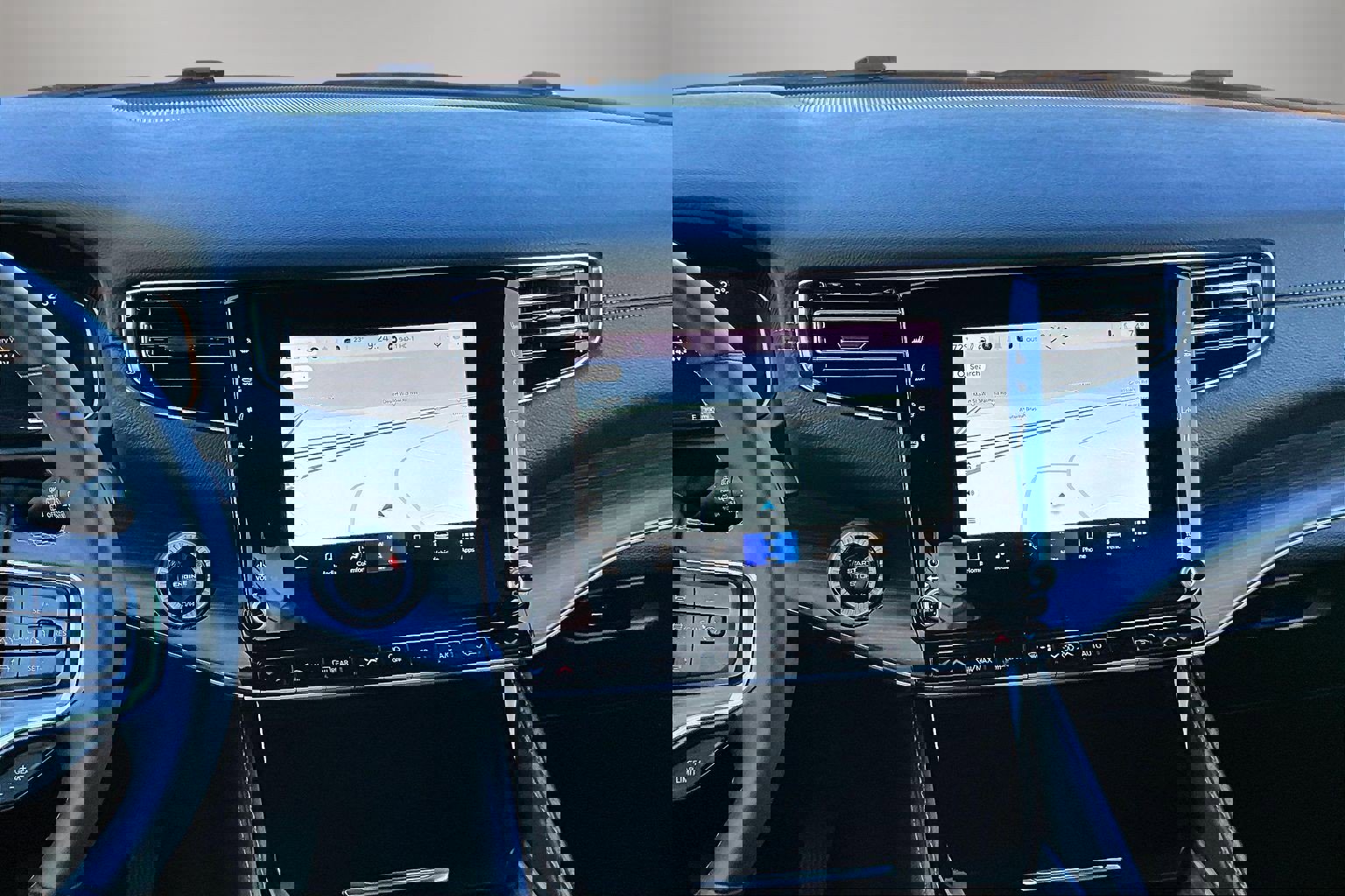 Used 2024 Jeep Wagoneer L Series II image 9