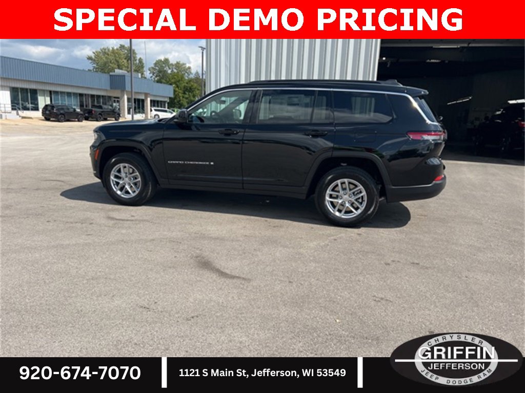 New 2025 Jeep Grand Cherokee L Laredo w/ Luxury Tech Group I image 15