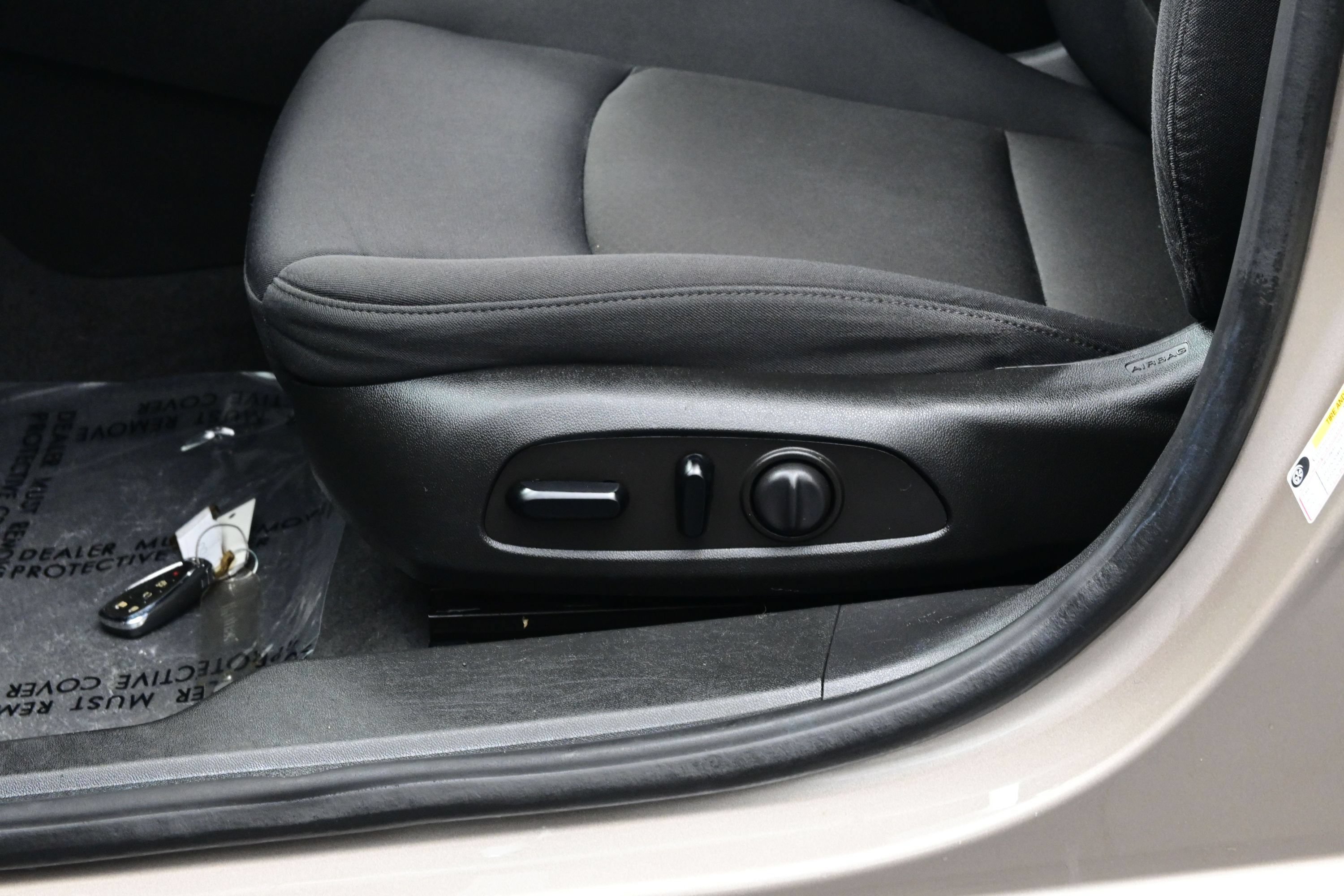 Used 2023 Chevrolet Malibu LT w/ Driver Confidence Package FWD image 11