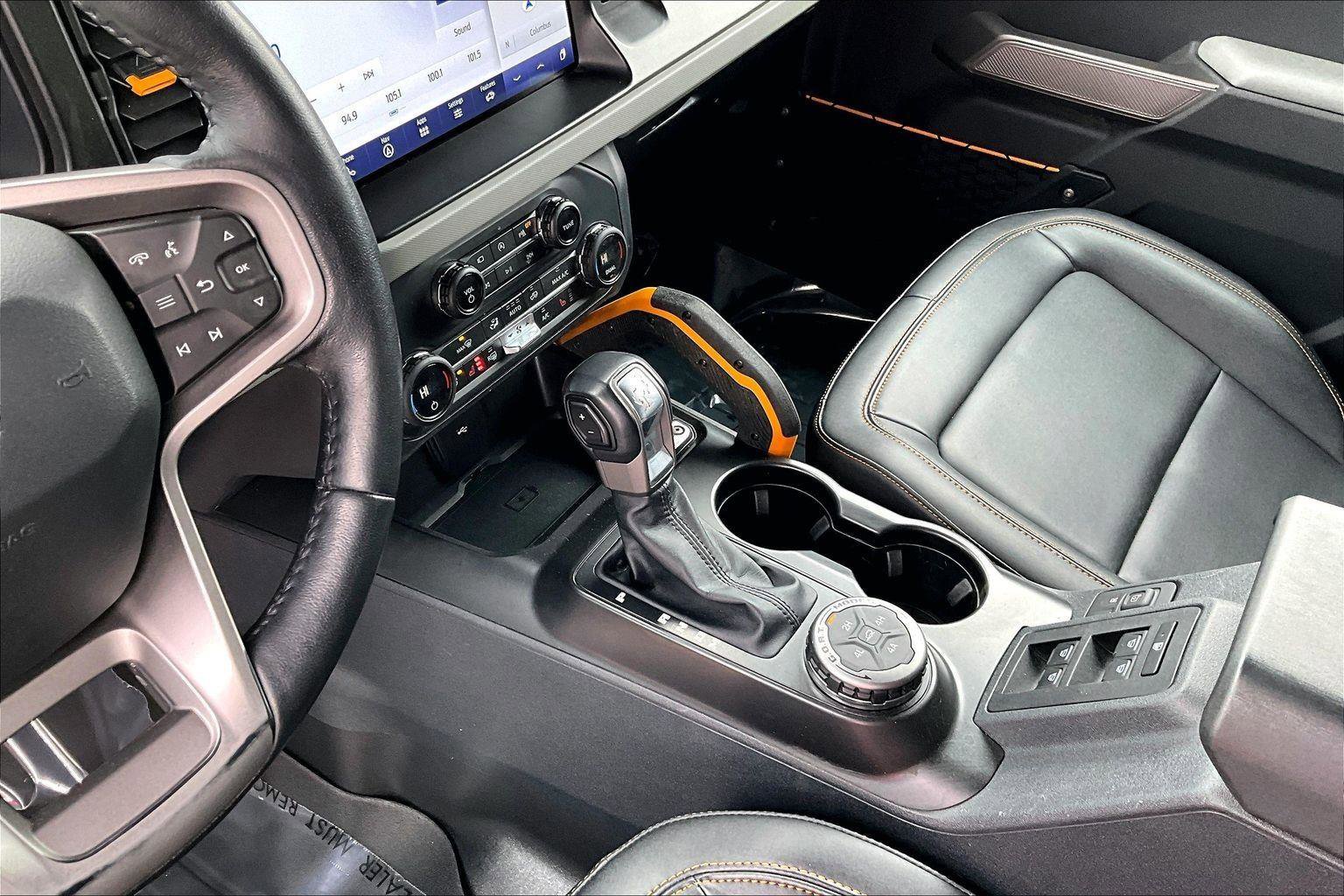 Used 2021 Ford Bronco Badlands image 16