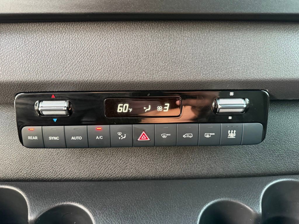 Used 2024 Mercedes-Benz Sprinter 2500 image 19