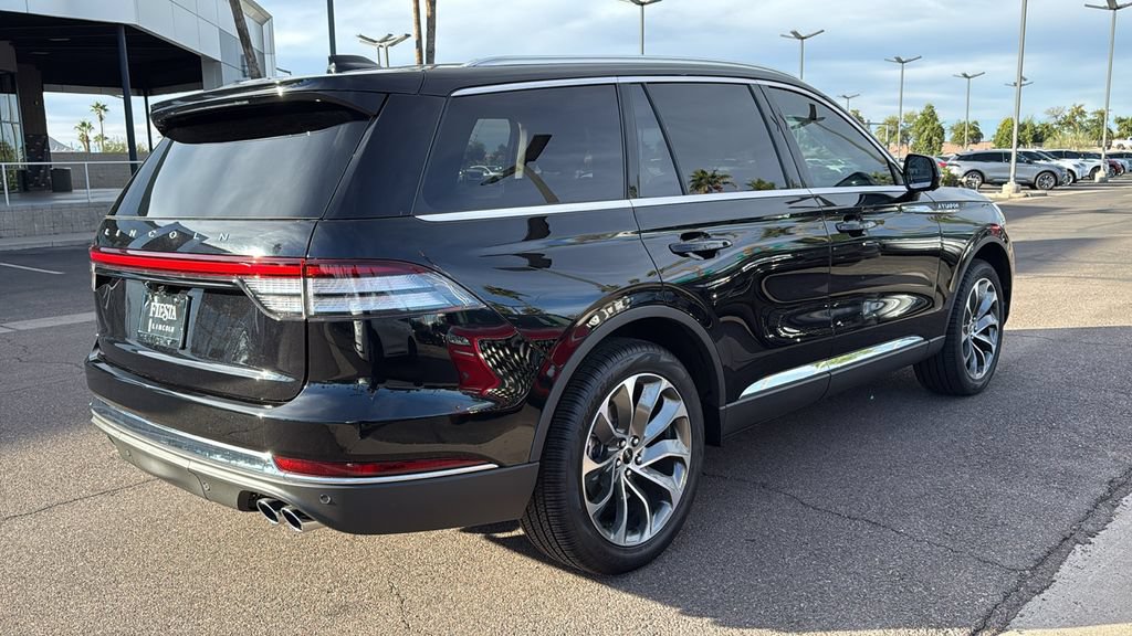 New 2025 Lincoln Aviator AWD w/ Equipment Group 101A image 26