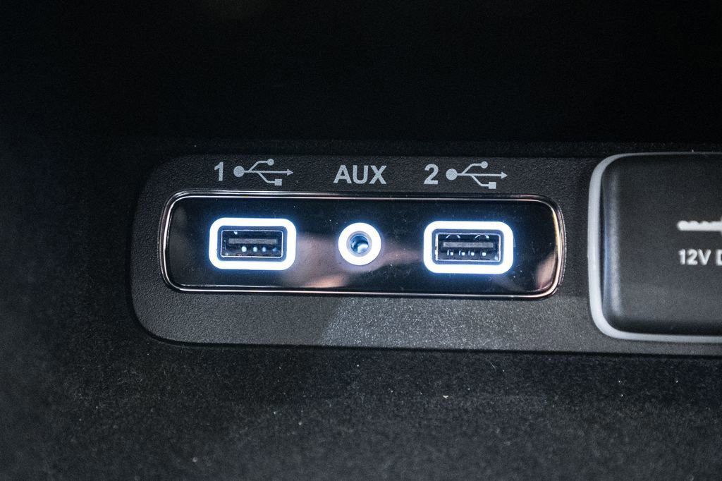 Used 2021 Jeep Grand Cherokee Limited image 26