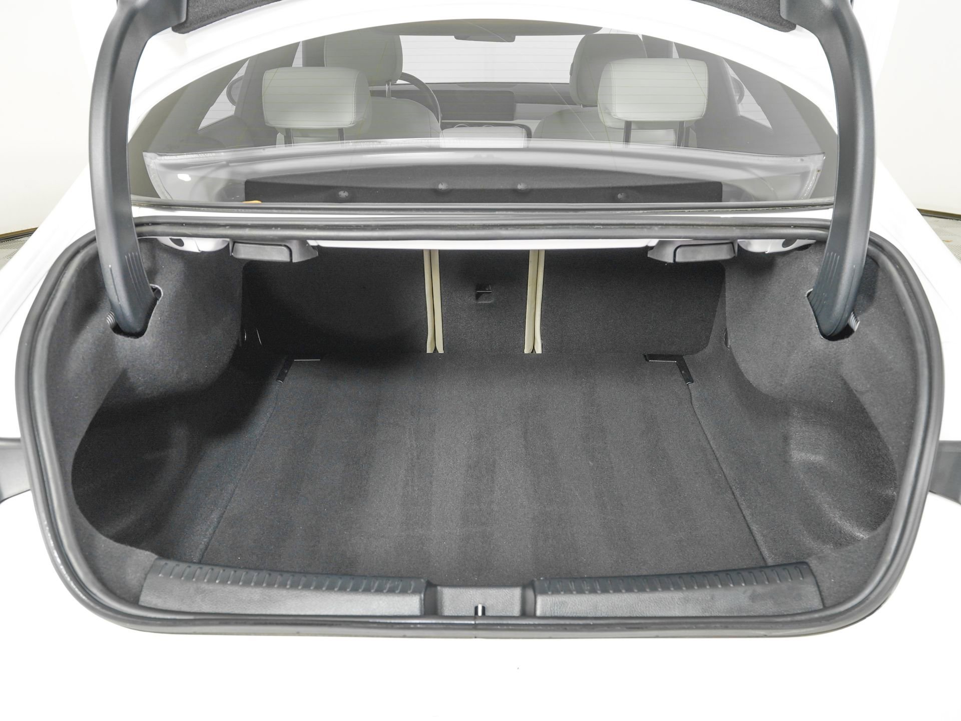 Used 2025 Mercedes-Benz CLA 250 image 11