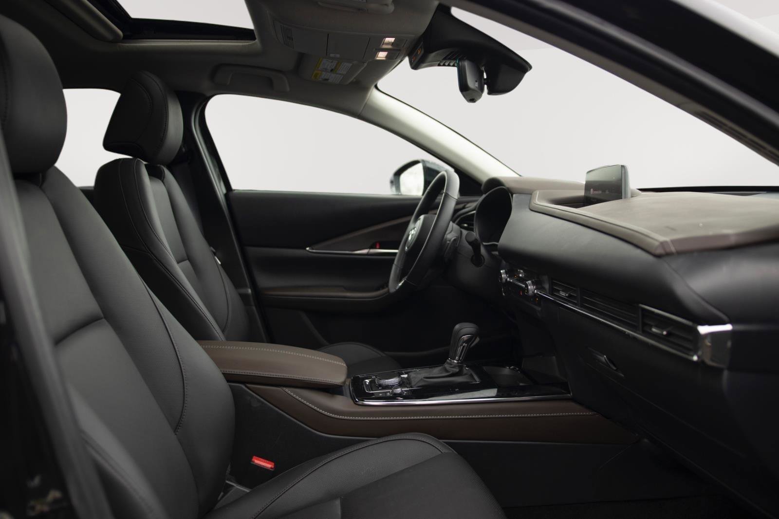 Used 2025 MAZDA CX-30 2.5 Turbo w/ Premium Plus Pkg image 15