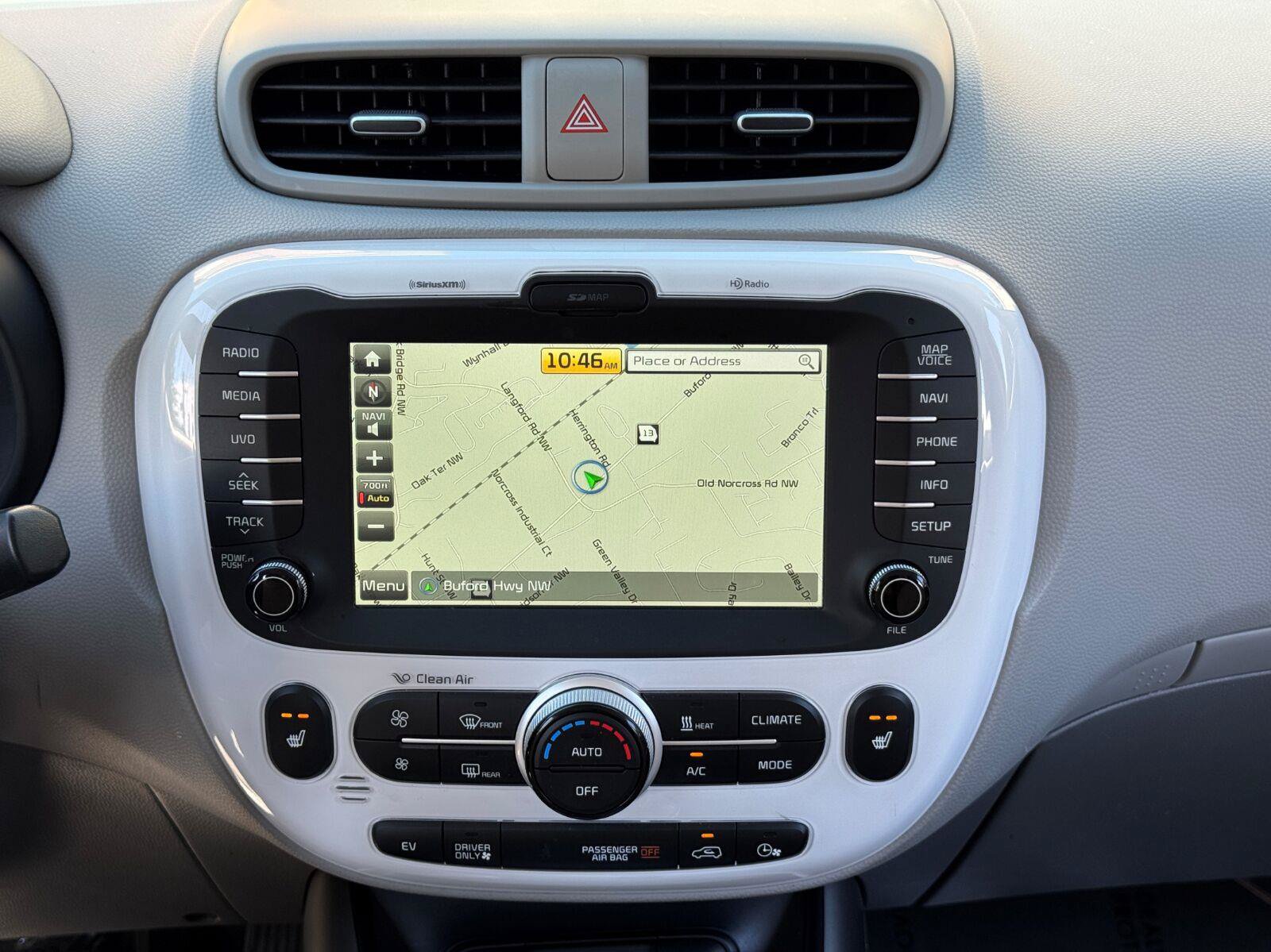 Used 2016 Kia Soul EV FWD image 22