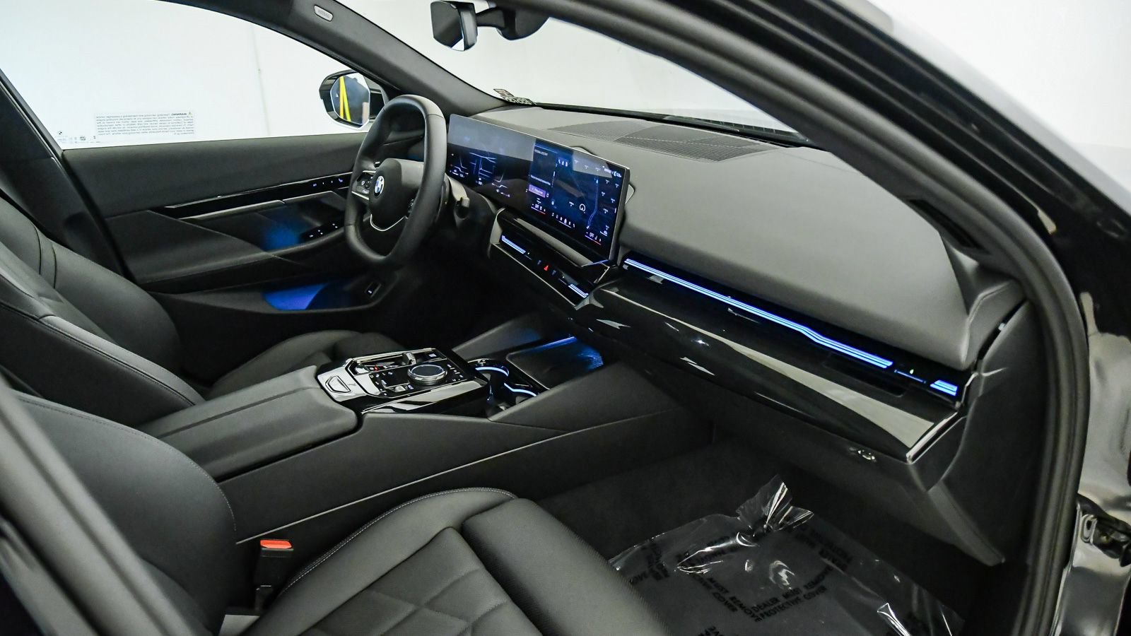 Used 2026 BMW 530i RWD image 16