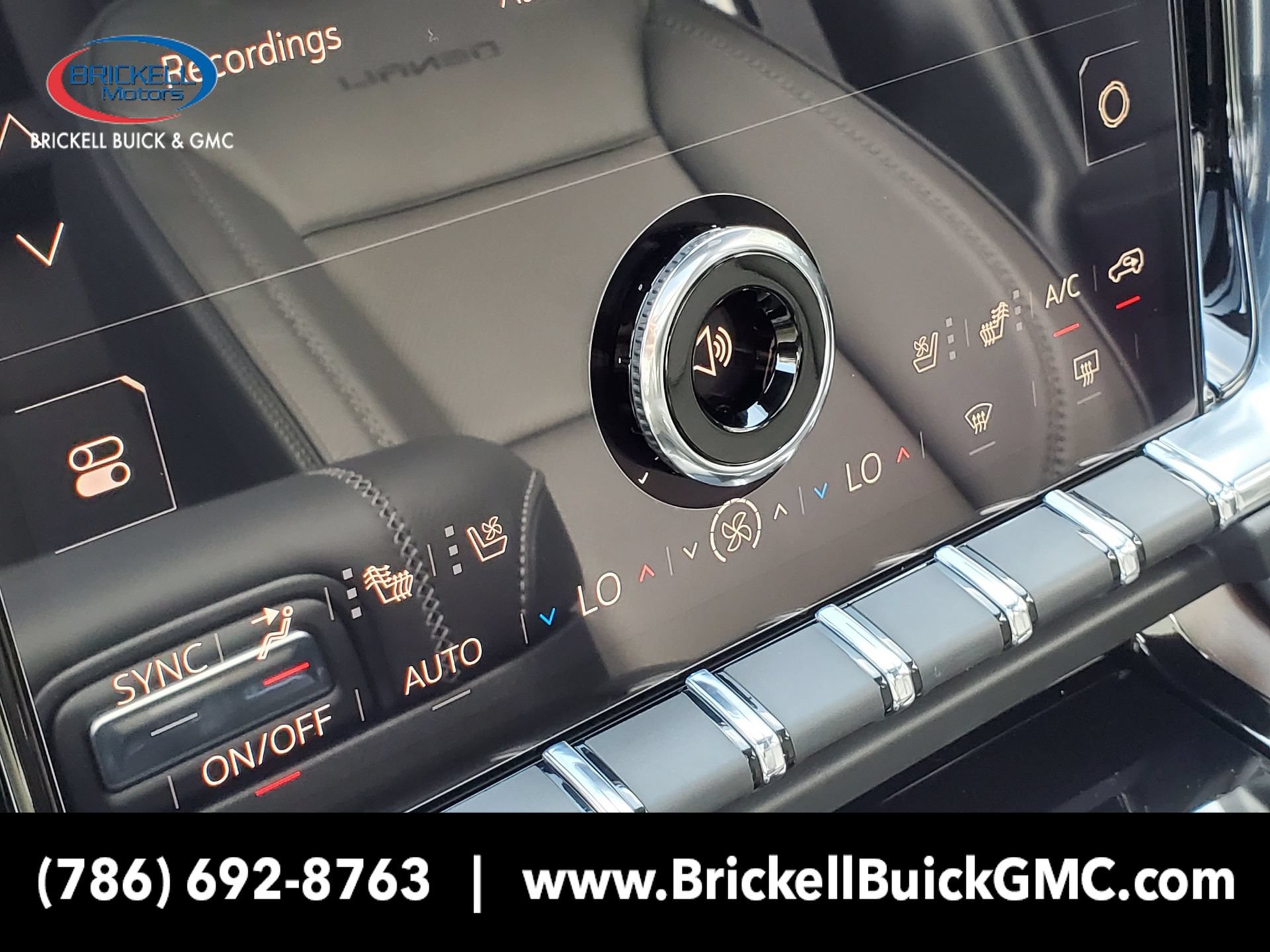 New 2026 GMC Yukon XL Denali w/ Advanced Technology Package RWD image 32