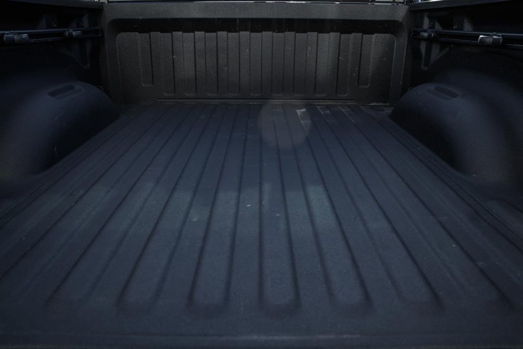 Certified 2022 RAM 1500 Big Horn image 13