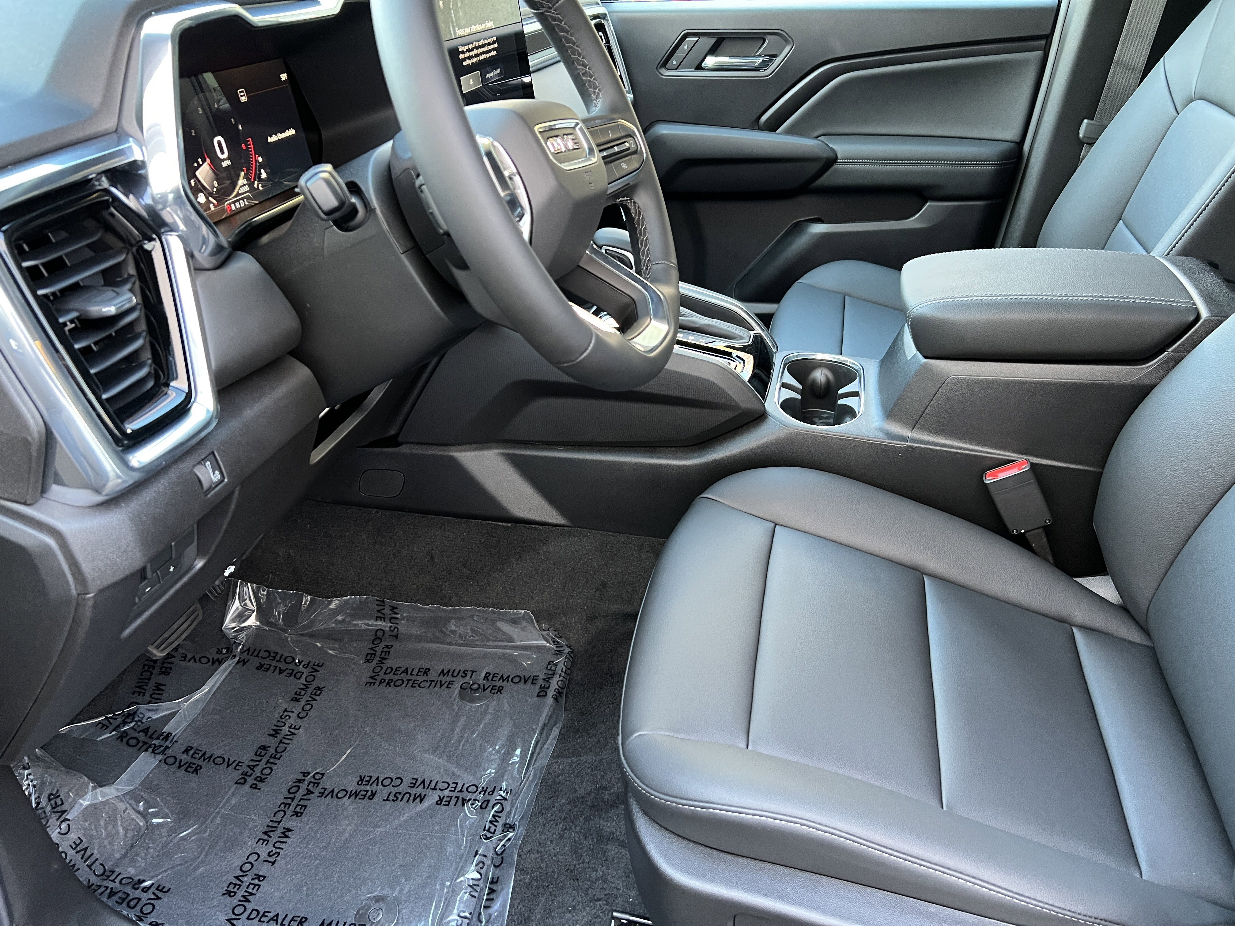 New 2026 GMC Canyon Elevation w/ Convenience Package image 13