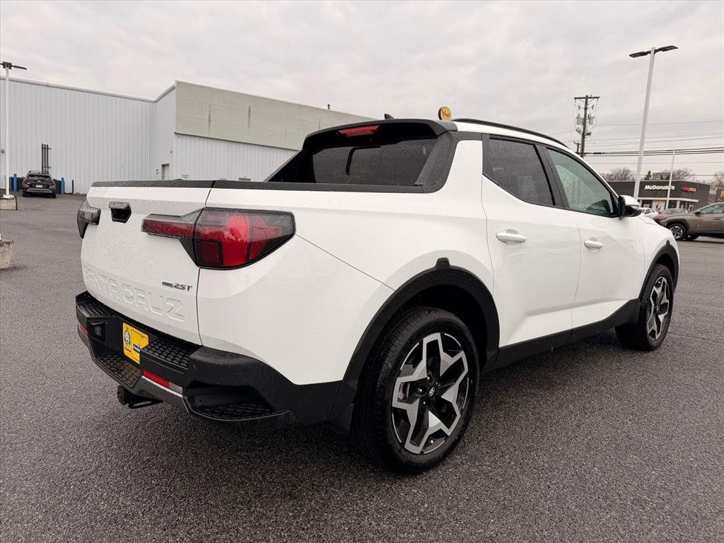 Used 2024 Hyundai Santa Cruz Limited image 11