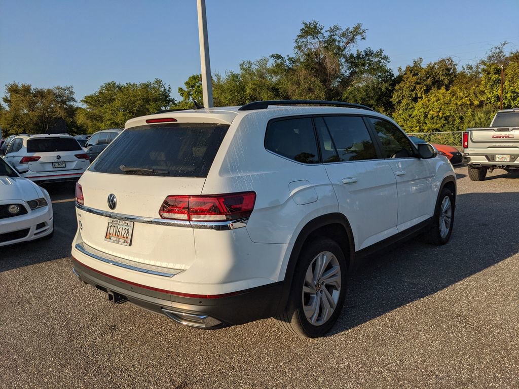 Used 2022 Volkswagen Atlas SE w/ Panoramic Sunroof Package image 4