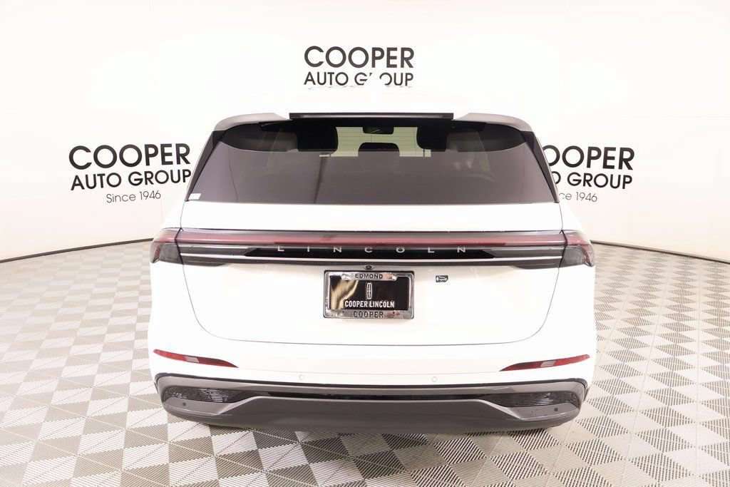 New 2026 Lincoln Nautilus Premier w/ Equipment Group 102A AWD/4WD image 22