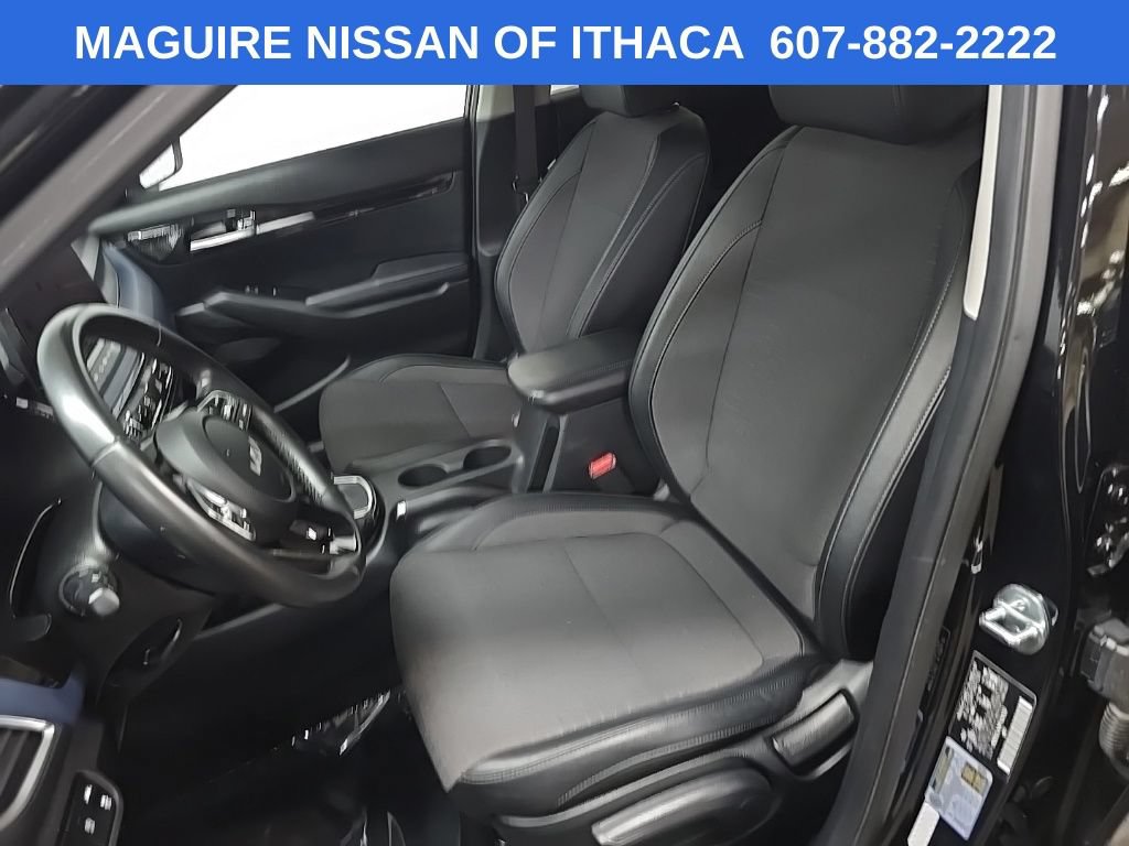 Used 2023 Kia Seltos S w/ Navigation Package AWD/4WD image 30