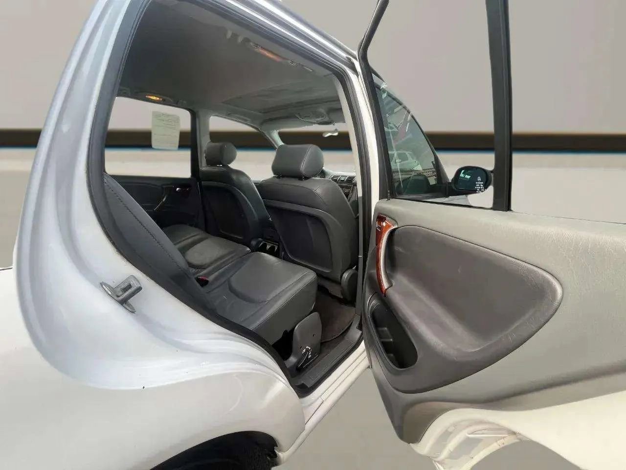 Used 1999 Mercedes-Benz ML 430 430 image 14