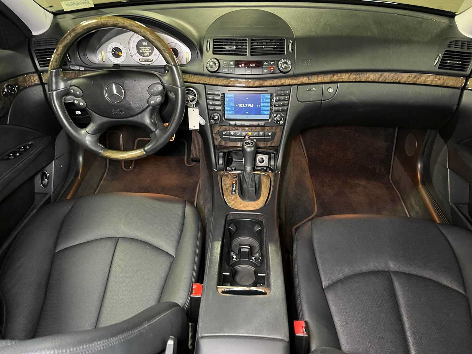 Used 2008 Mercedes-Benz E 350 4MATIC Sedan image 35