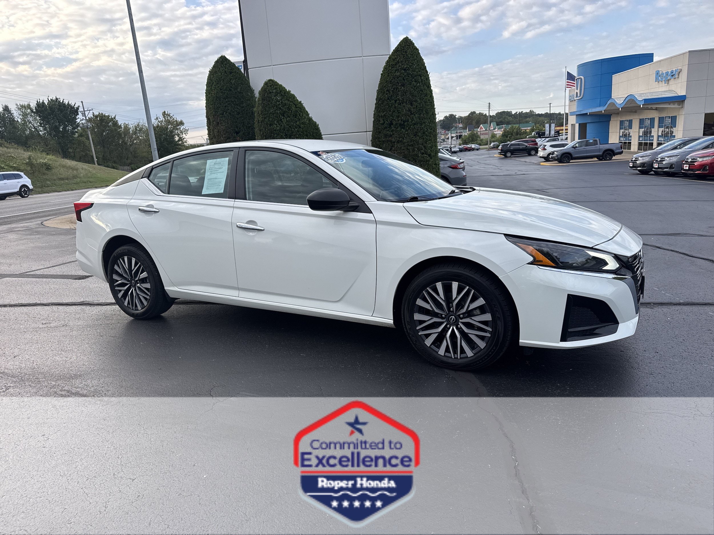 Used 2025 Nissan Altima 2.5 SV