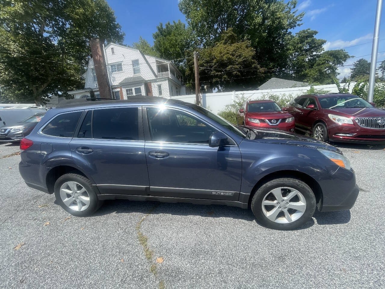Used 2013 Subaru Outback 2.5i Premium AWD/4WD image 5