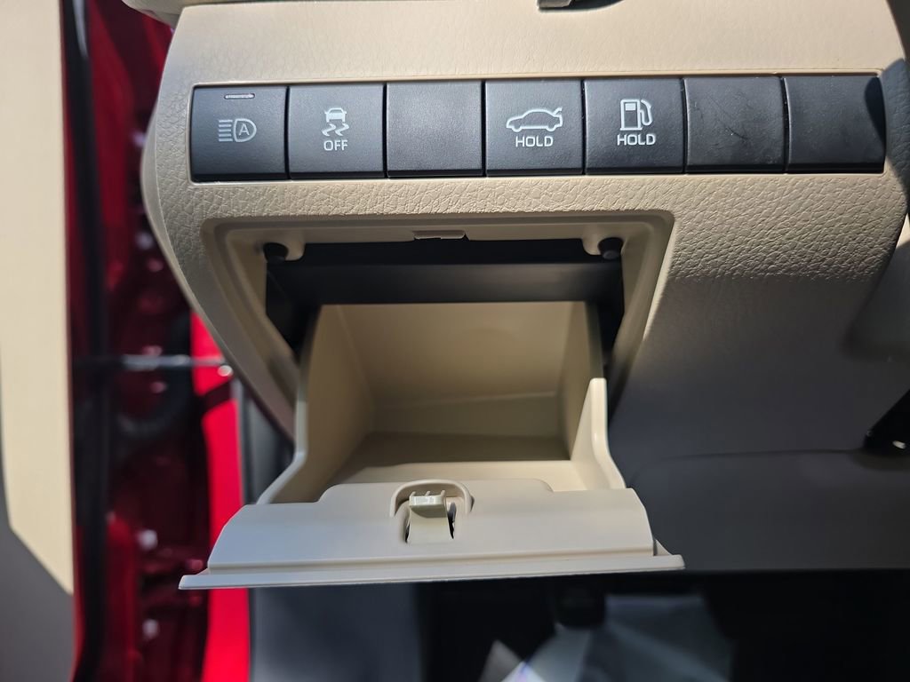 Used 2022 Toyota Camry LE FWD image 22