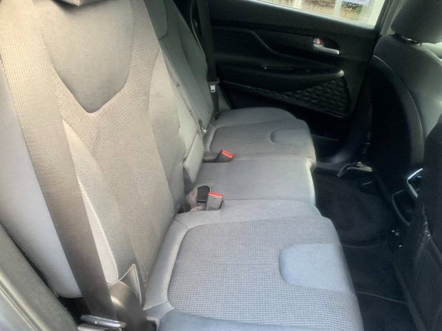 Used 2019 Hyundai Santa Fe SE AWD/4WD image 13