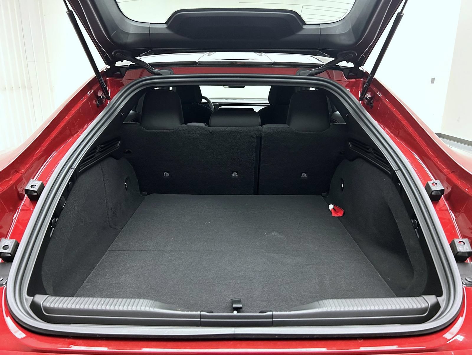 New 2026 Dodge Charger R/T w/ Blacktop Package AWD/4WD image 9