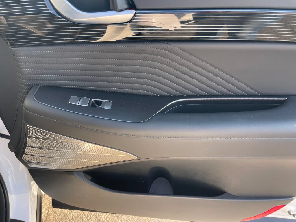 Used 2025 Hyundai Palisade Calligraphy AWD/4WD image 35