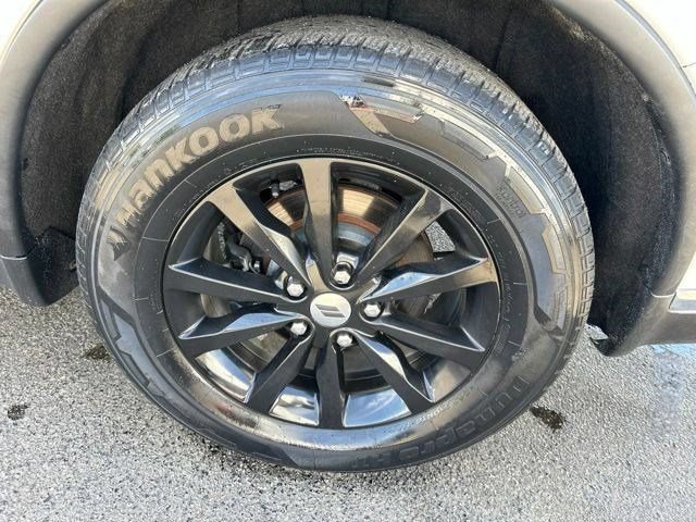 Used 2019 Dodge Durango SXT w/ Trailer Tow Group IV RWD image 52