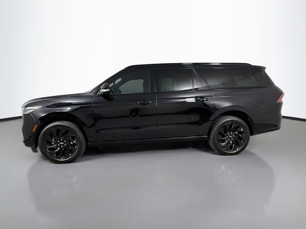 New 2027 Lincoln Navigator L Reserve w/ Jet Appearance Package RWD image 8