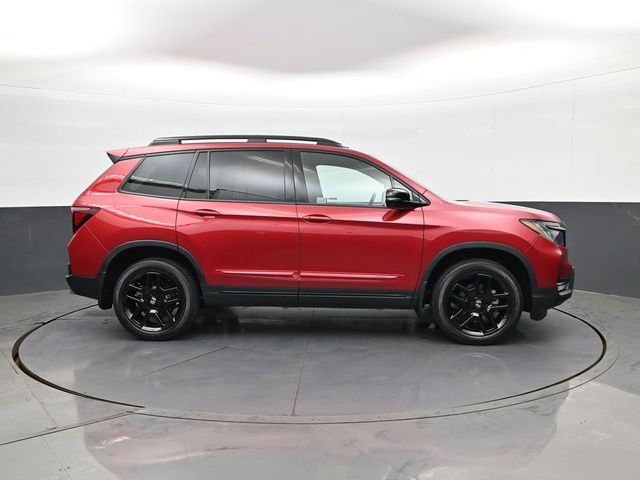 Used 2024 Honda Passport Black Edition image 4