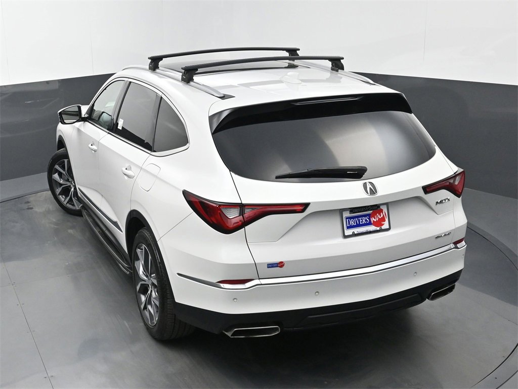Used 2024 Acura MDX SH-AWD w/ Technology Package image 41