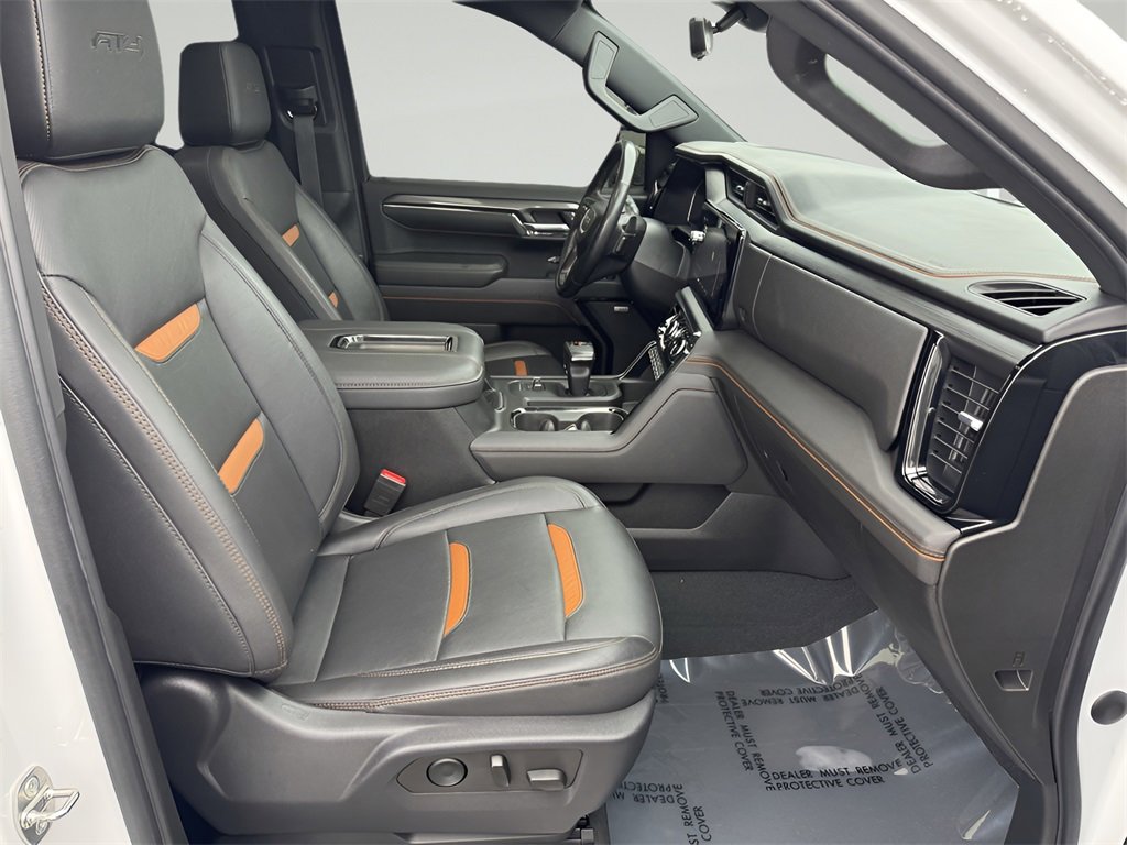 Used 2022 GMC Sierra 1500 AT4 w/ AT4 Premium Package image 32