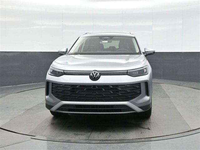 New 2026 Volkswagen Tiguan SE image 2