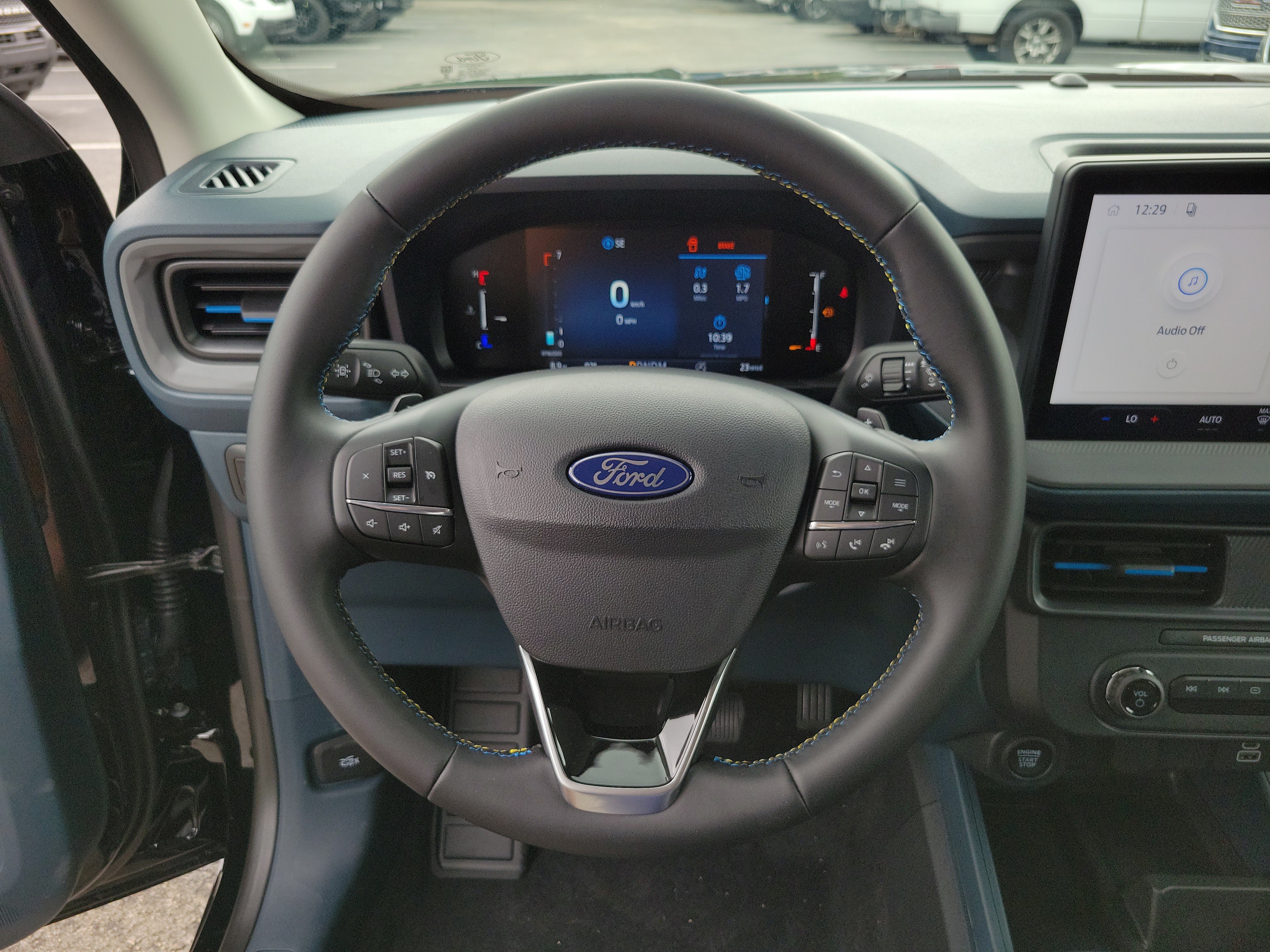 Used 2026 Ford Maverick Lobo AWD/4WD image 26